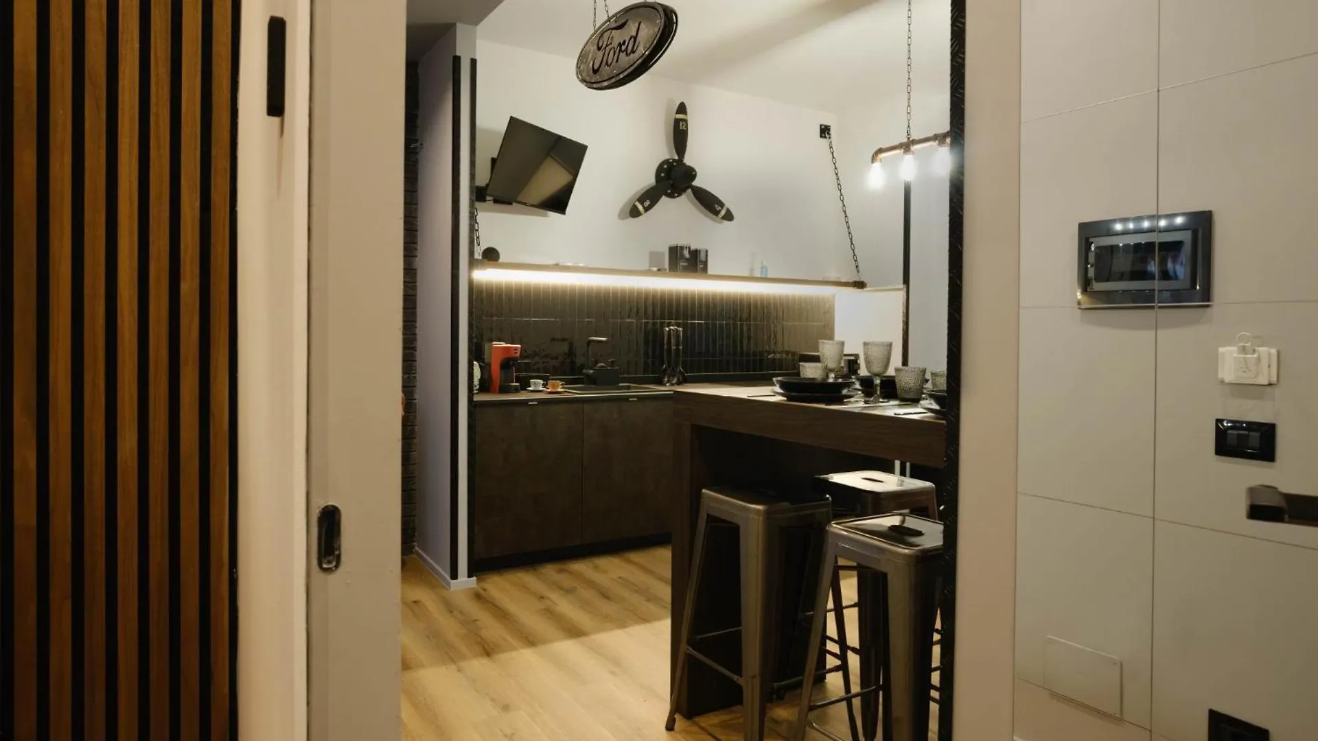 Lm Industrial Apartment & Suite Palermo